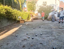 FF Dorla: Senioren spielen Boule auf dem Dorfplatz 